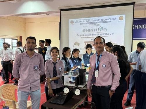 STUDENTS-PARTICIPATION-IN-PROJECT-COMPETITION-AT-JIT-COLLEGE-NAGPUR